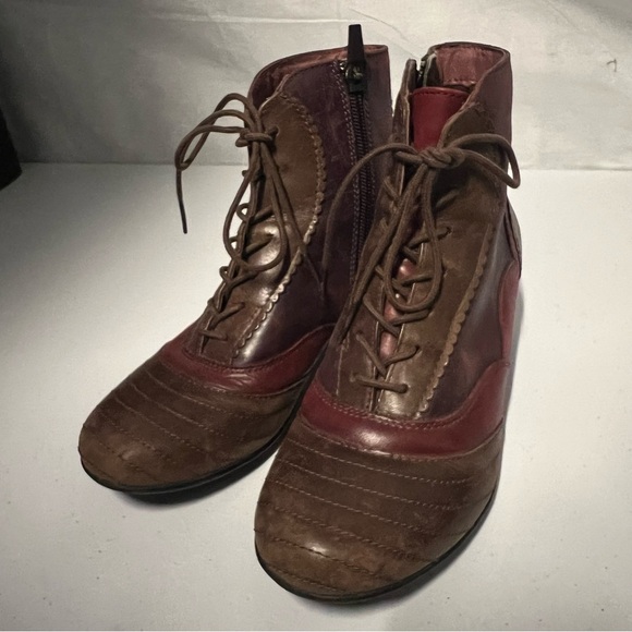 Dansko Felix Leather Ankle Boot Red Brown Purple Leather Lace Up SZ 36 - Picture 11 of 16